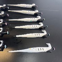 Integra Single Channel Electronic Pipettes - Quantity 11 image 1